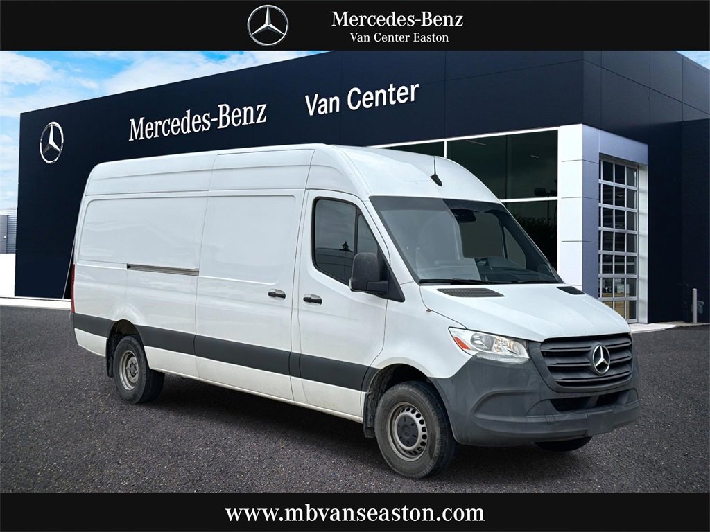 Used 2022 Mercedes-Benz Sprinter 3500 video 1