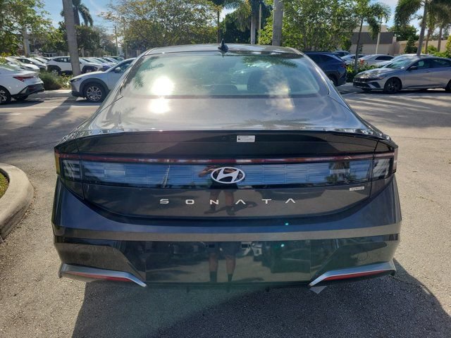 New 2025 Hyundai Sonata SEL FWD image 5