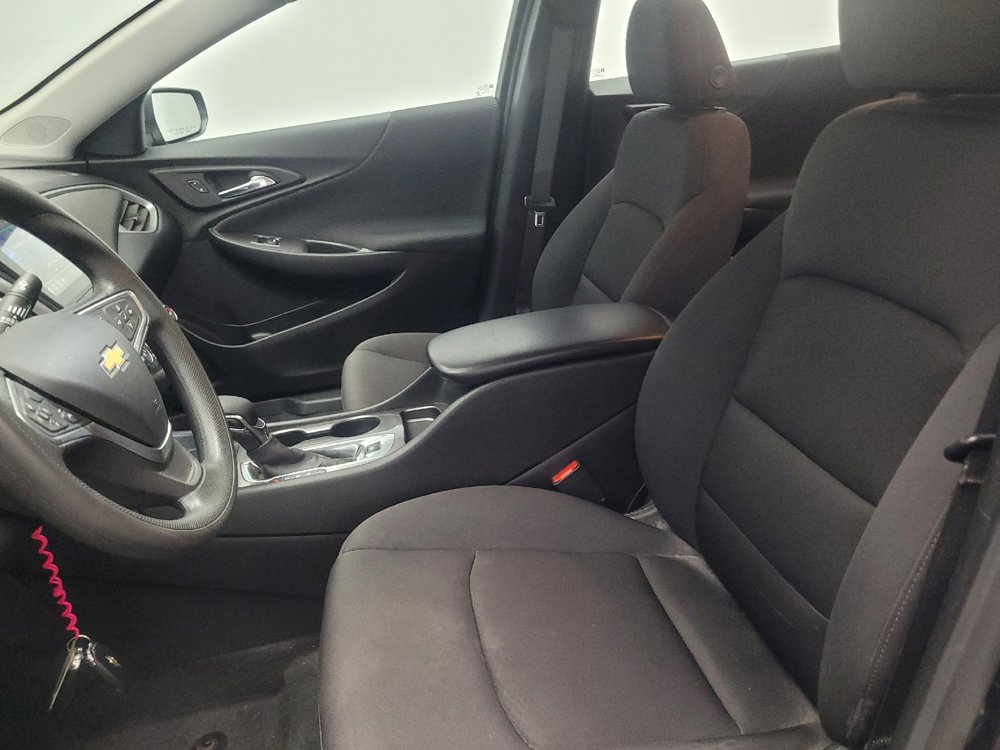 Used 2023 Chevrolet Malibu LS FWD image 17
