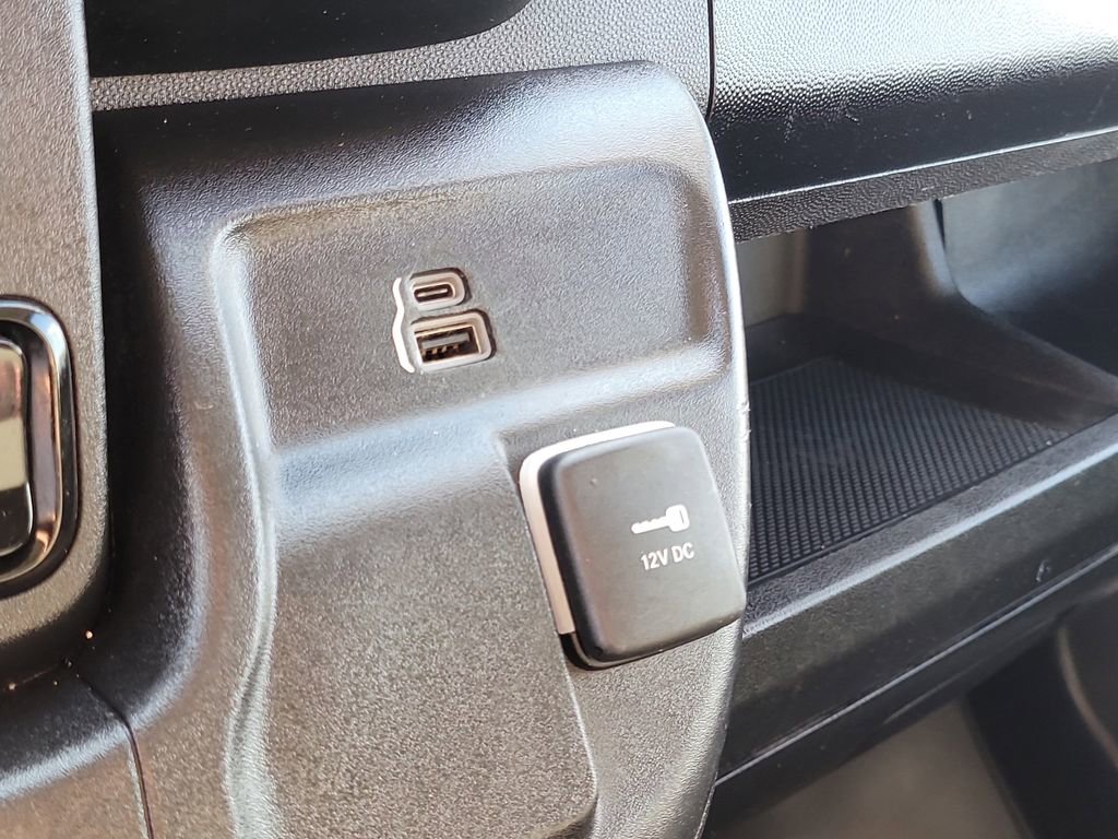 Used 2023 RAM ProMaster 2500 image 22