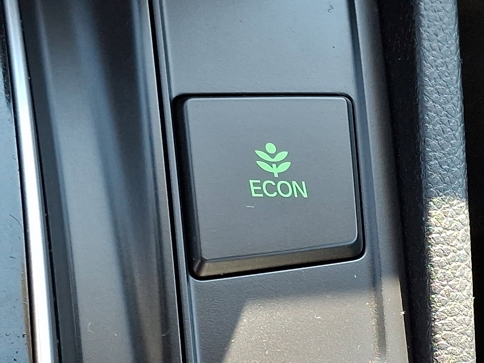 Used 2017 Honda CR-V EX image 25