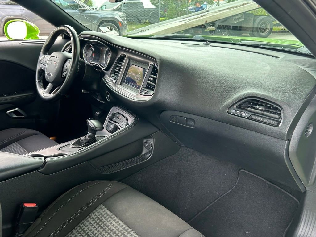 Used 2023 Dodge Challenger SXT AWD/4WD image 32