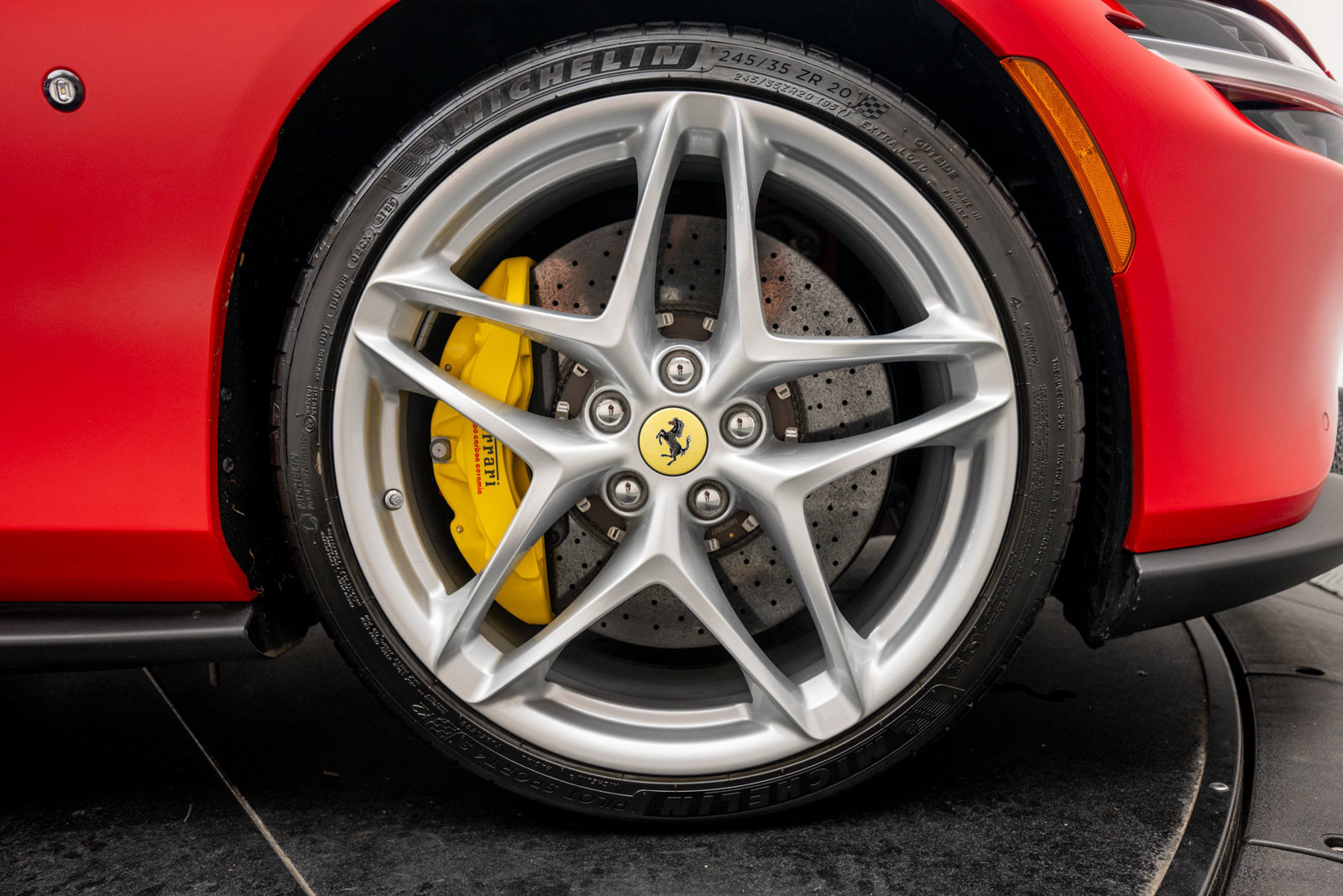 Used 2026 Ferrari Roma Spider RWD image 55