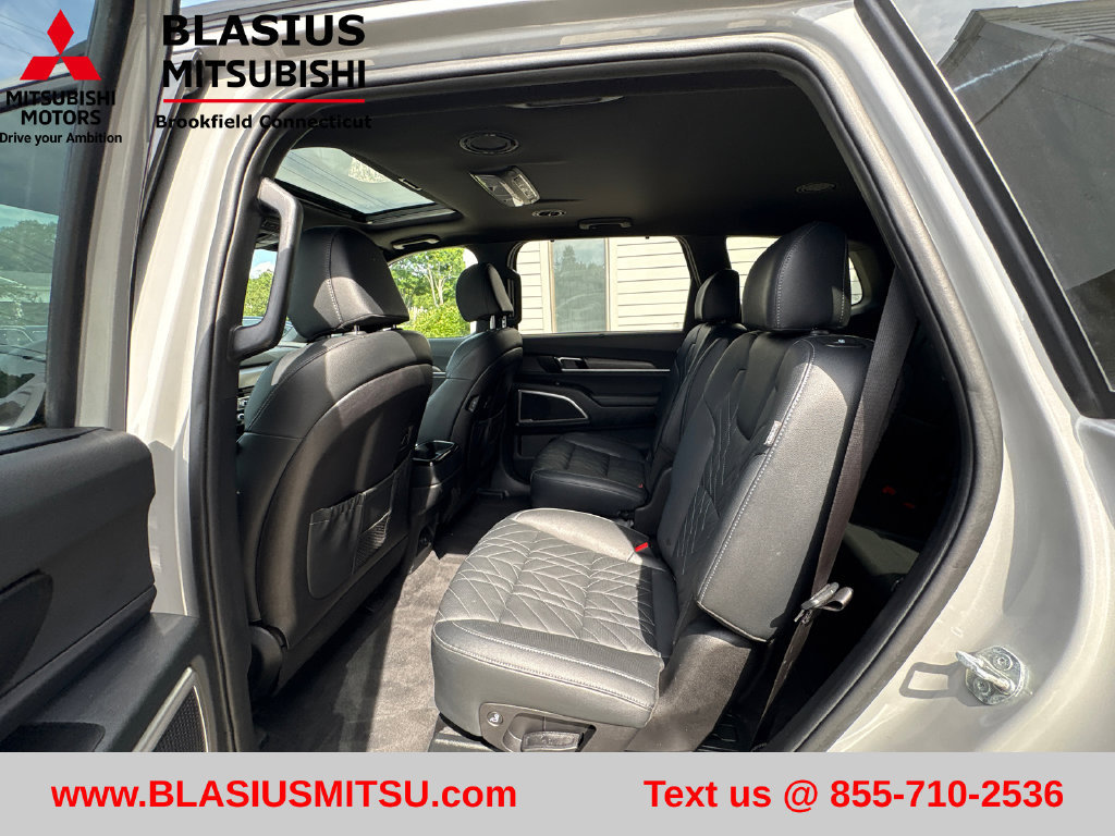 Used 2025 Kia Telluride EX X-Line AWD/4WD image 36