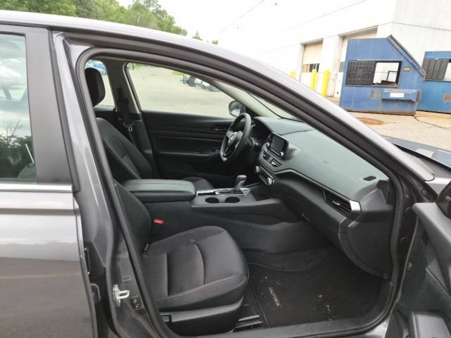Used 2024 Nissan Altima 2.5 S FWD image 10