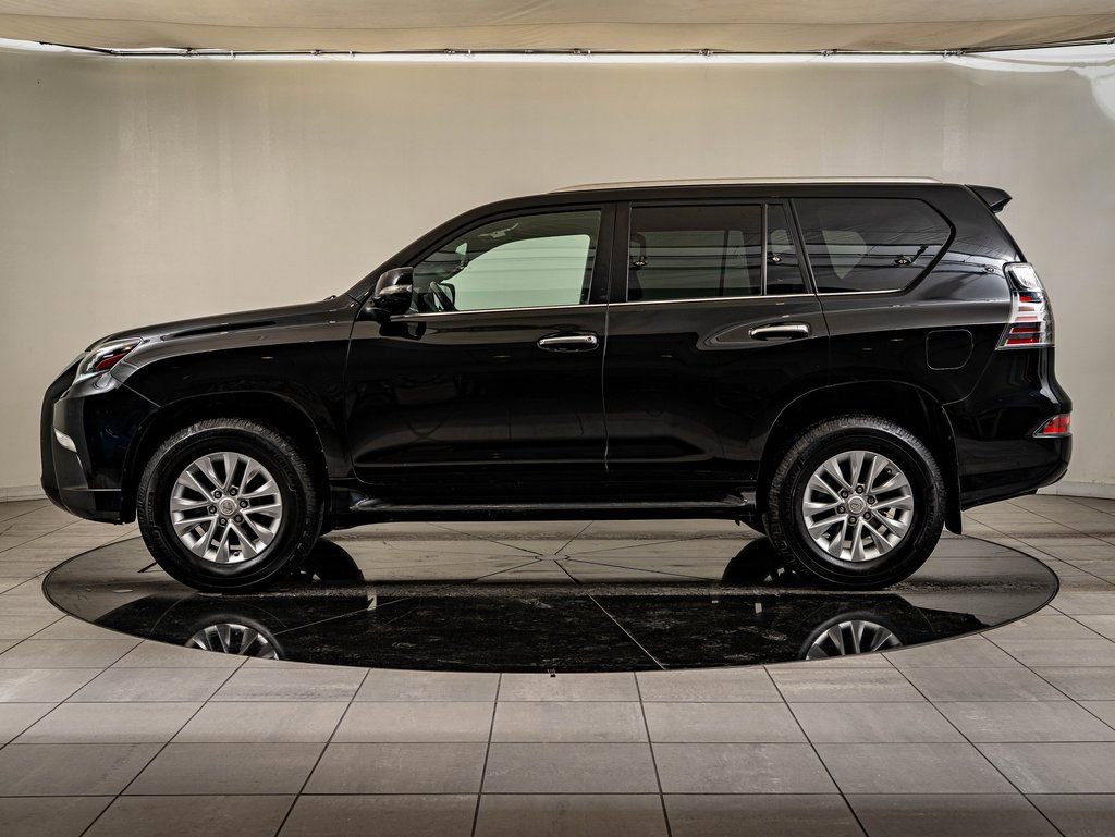 Used 2023 Lexus GX 460 Premium w/ Premium Package image 5