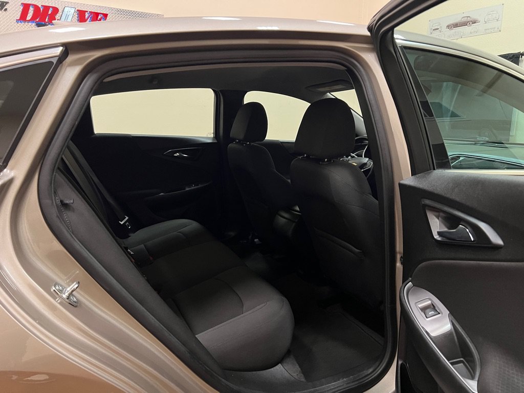 Used 2022 Chevrolet Malibu RS FWD image 22