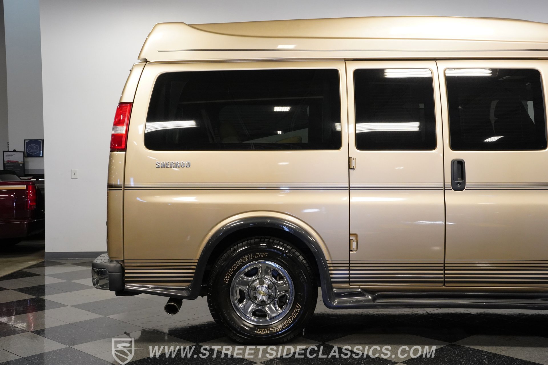Used 2006 Chevrolet Express 1500 w/ Preferred Equipment Group image 29