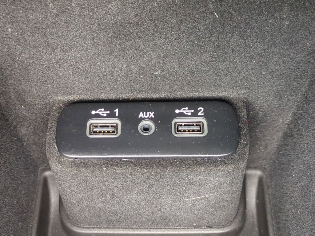 Used 2021 Dodge Charger GT w/ Driver Convenience Group image 23