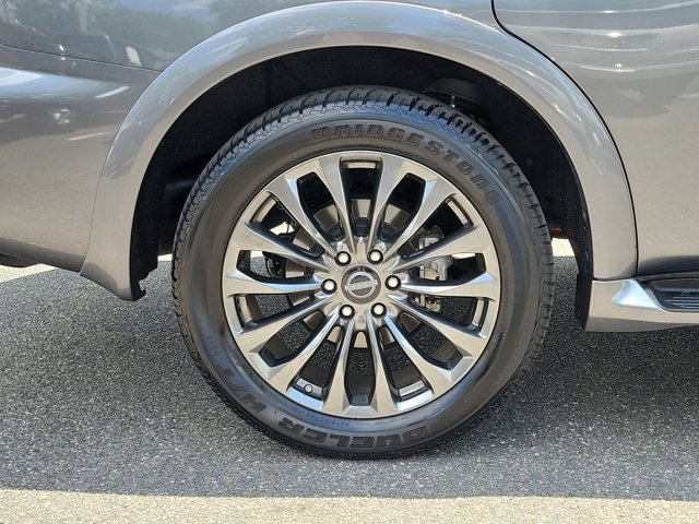 Used 2024 Nissan Armada Platinum w/ Captain's Chairs Package RWD image 5