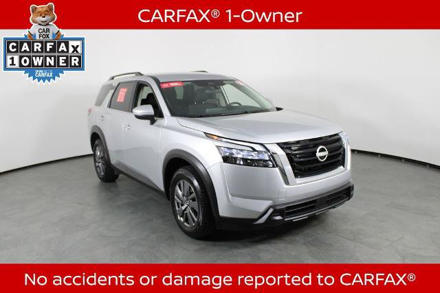 Certified 2025 Nissan Pathfinder SV AWD/4WD image 5