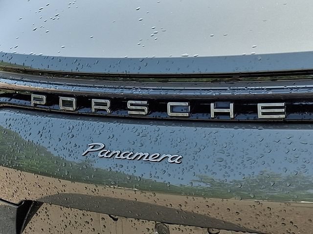 Used 2023 Porsche Panamera RWD image 38