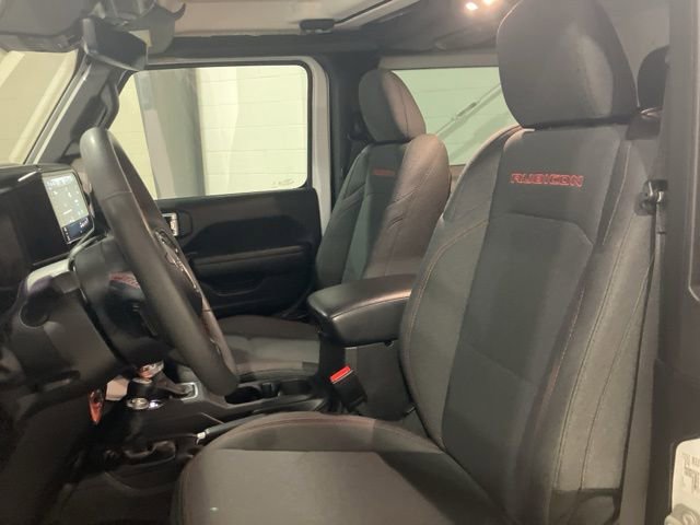 Used 2024 Jeep Wrangler Rubicon w/ Technology Group image 11