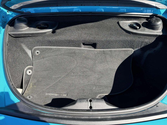 Used 2018 Porsche 718 Boxster S image 40