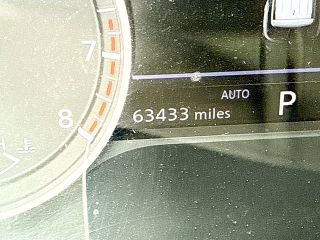 Used 2023 Nissan Pathfinder SL image 14