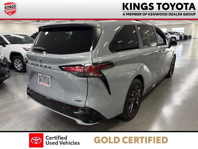 Used 2025 Toyota Sienna XSE AWD/4WD image 8