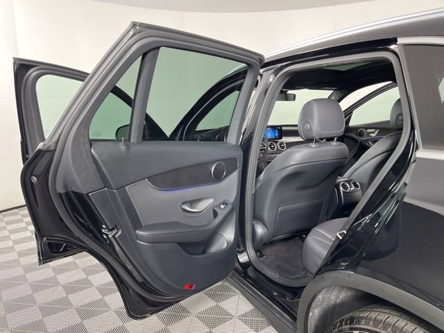 Used 2022 Mercedes-Benz GLC 300 image 41