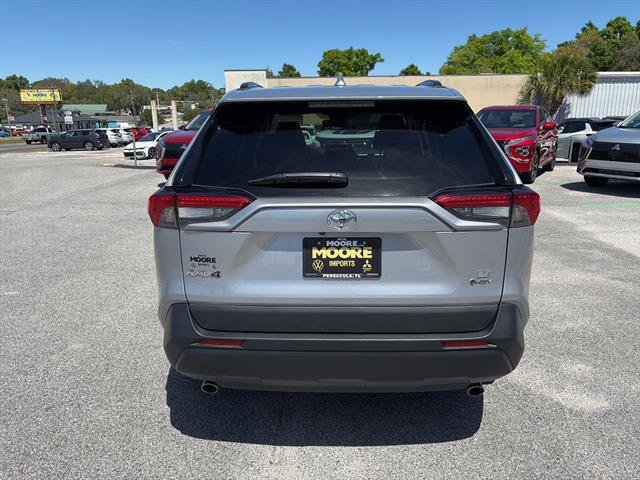 Used 2025 Toyota RAV4 LE AWD/4WD image 6