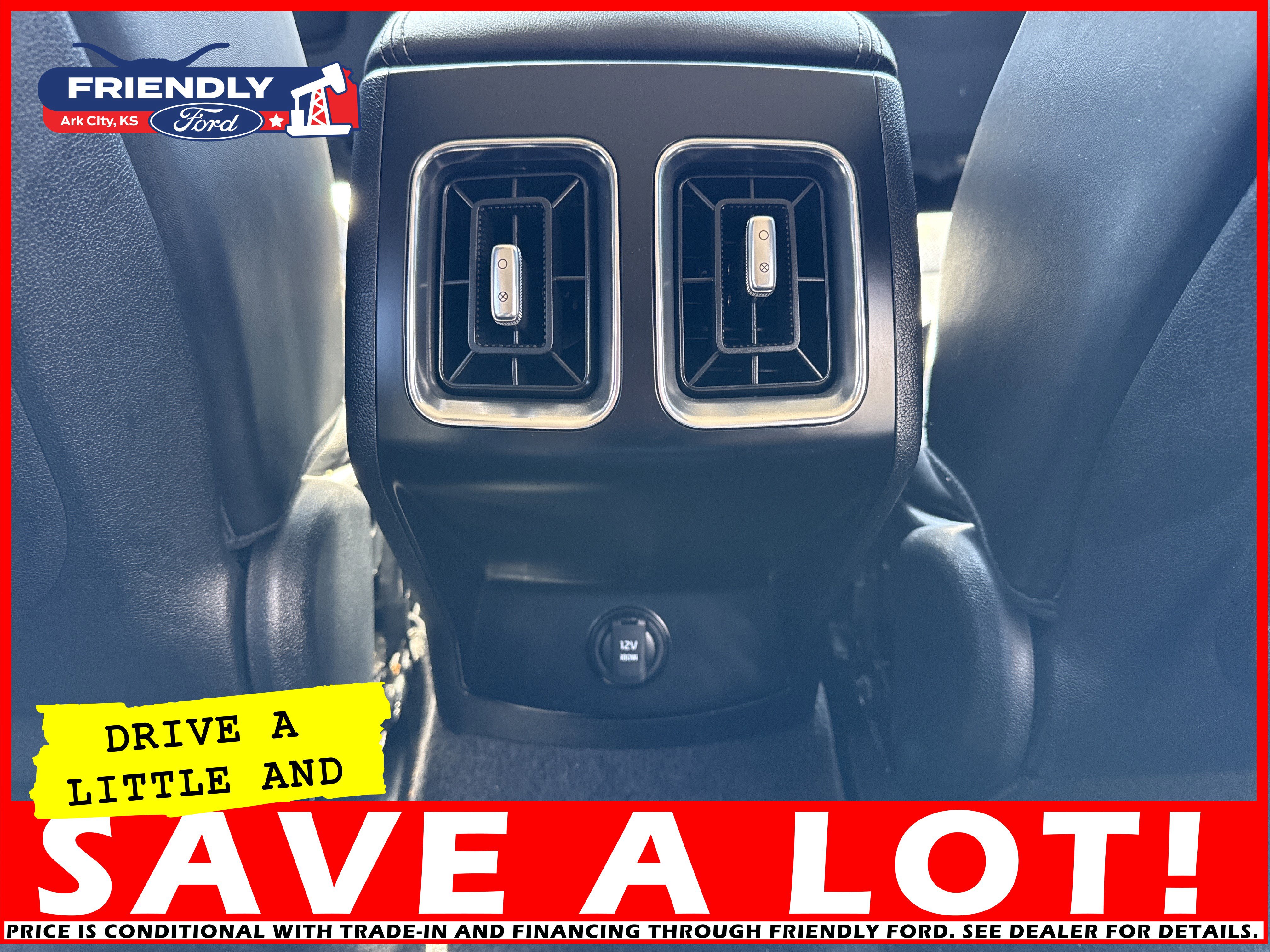 Used 2024 Kia Sorento S image 36