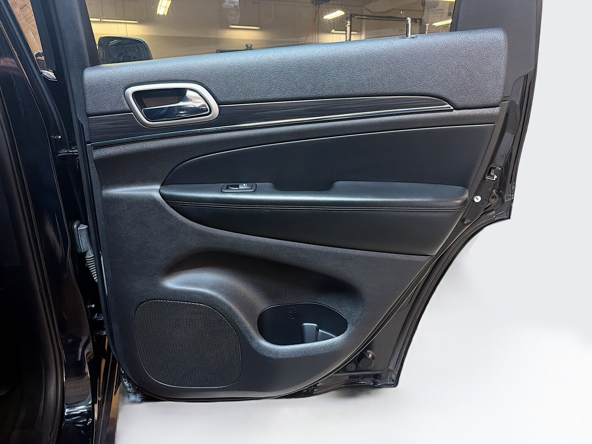 Used 2019 Jeep Grand Cherokee Limited image 33