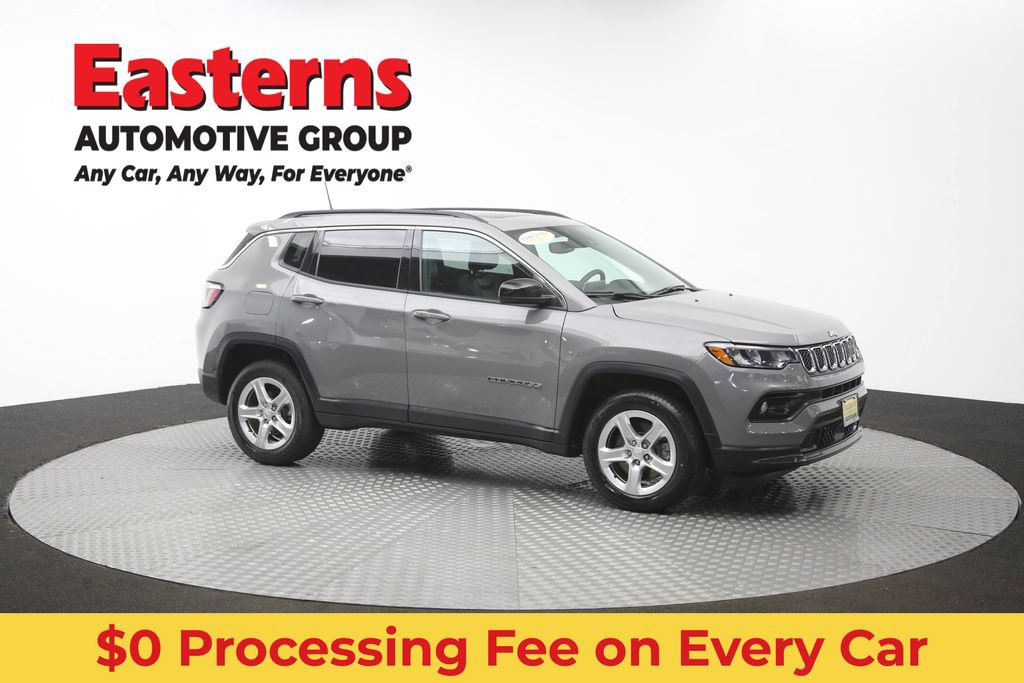 Used 2023 Jeep Compass Latitude w/ Sun and Sound Group AWD/4WD image 49