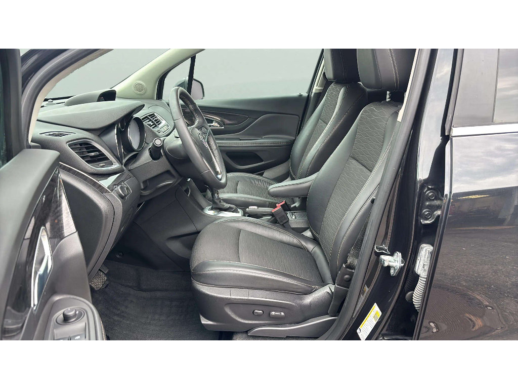 Used 2015 Buick Encore FWD image 10