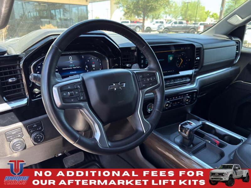 Used 2023 Chevrolet Silverado 1500 RST w/ Redline Edition AWD/4WD image 17