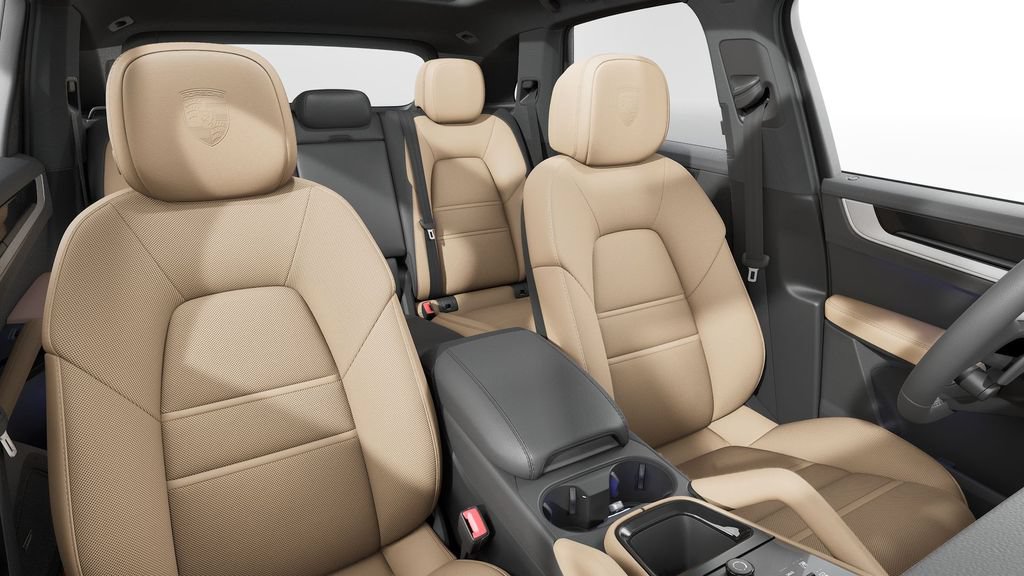 New 2026 Porsche Cayenne AWD/4WD image 5