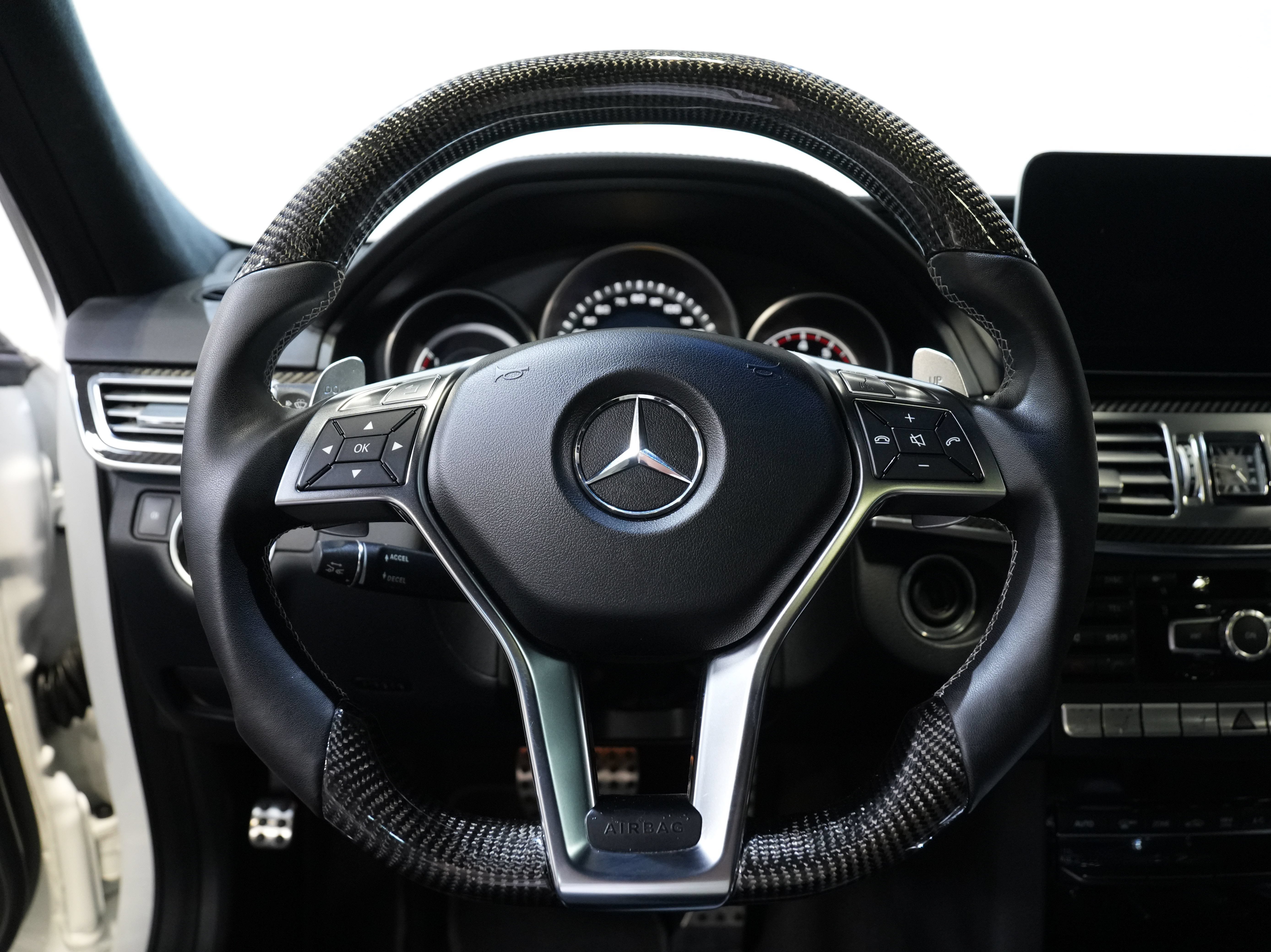 Used 2014 Mercedes-Benz E 63 AMG S-Model w/ Driver Assistance Package image 42
