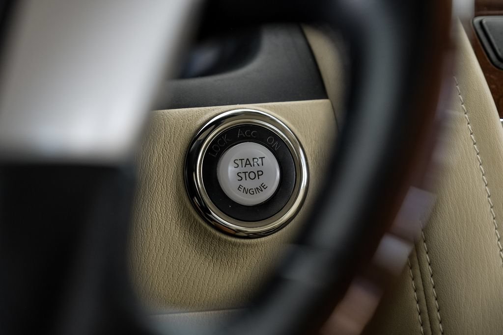 Used 2019 INFINITI QX80 Luxe RWD image 18