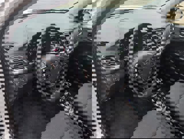 Used 2019 Hyundai Accent SE image 10