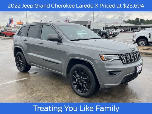 Used 2022 Jeep Grand Cherokee Laredo X AWD/4WD image 1