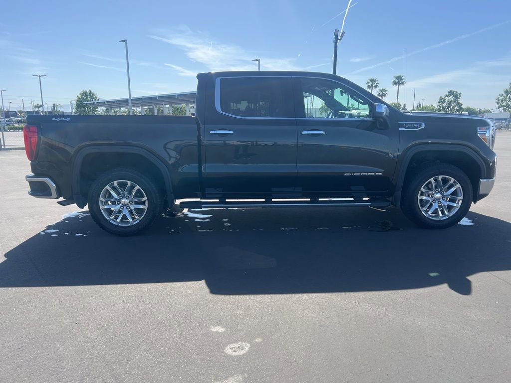 Used 2019 GMC Sierra 1500 SLT w/ SLT Premium Package image 4