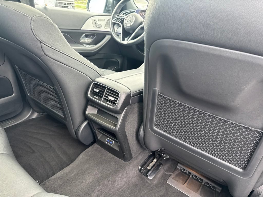 Used 2026 Mercedes-Benz GLE 350 4MATIC w/ Driver Assistance Package image 42