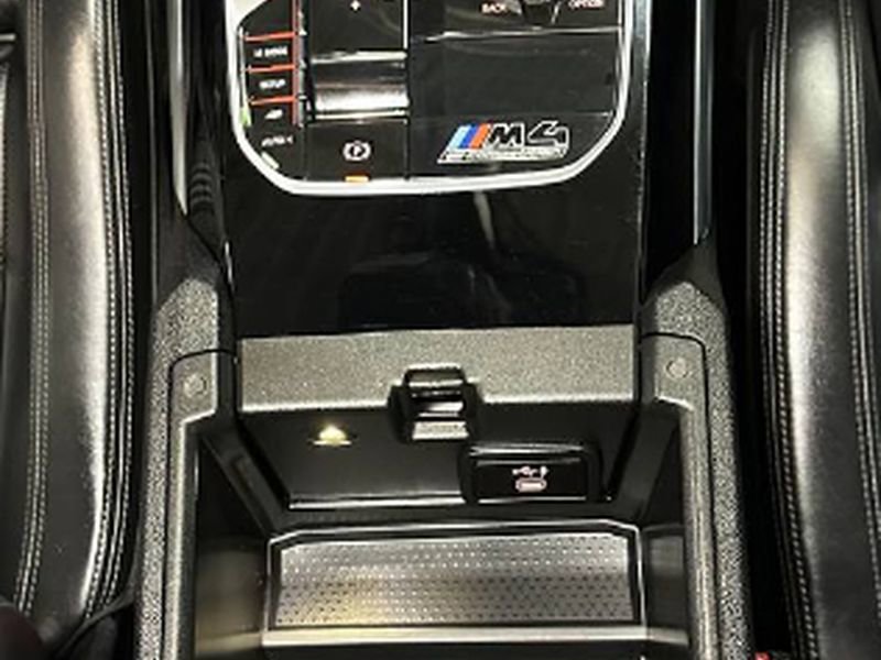 Used 2022 BMW M4 Competition w/ Executive Package RWD image 34