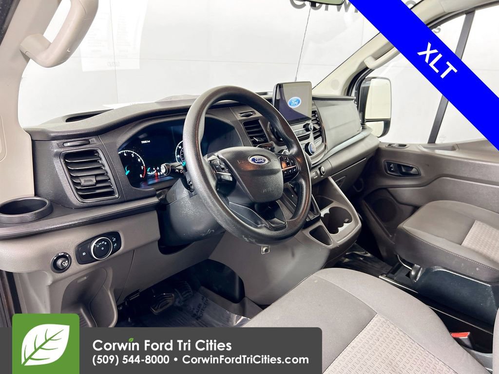 Used 2020 Ford Transit 150 XLT image 3