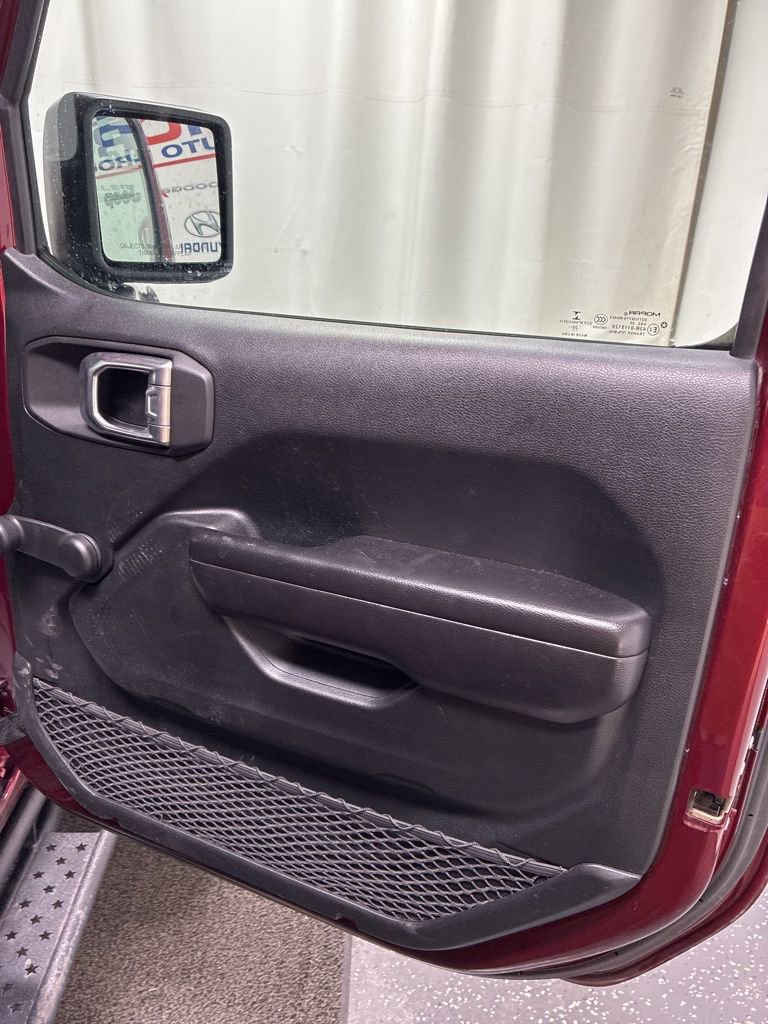 Used 2021 Jeep Wrangler Unlimited Sport AWD/4WD image 28