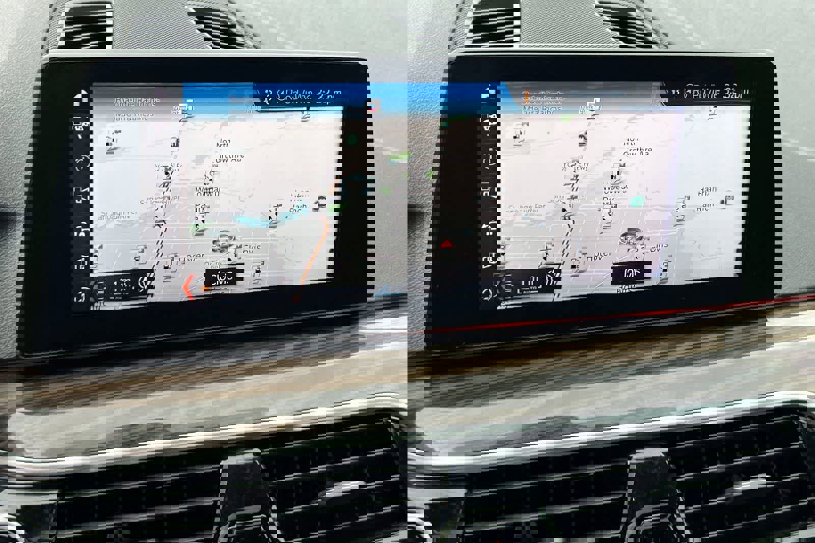 Used 2018 BMW 530e w/ Premium Package 2 image 19