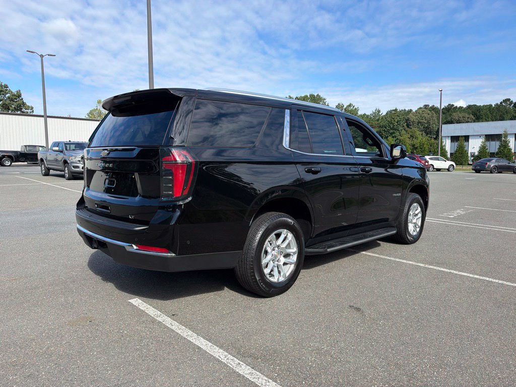 Used 2025 Chevrolet Tahoe LT AWD/4WD image 5