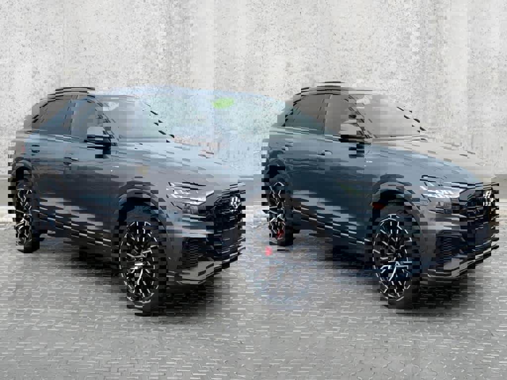 Used 2019 Audi Q8 Prestige w/ Year 1 Package image 2