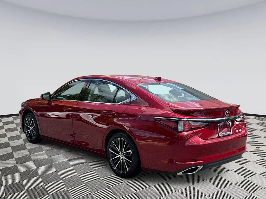 Used 2025 Lexus ES 350 w/ Premium Package FWD image 4