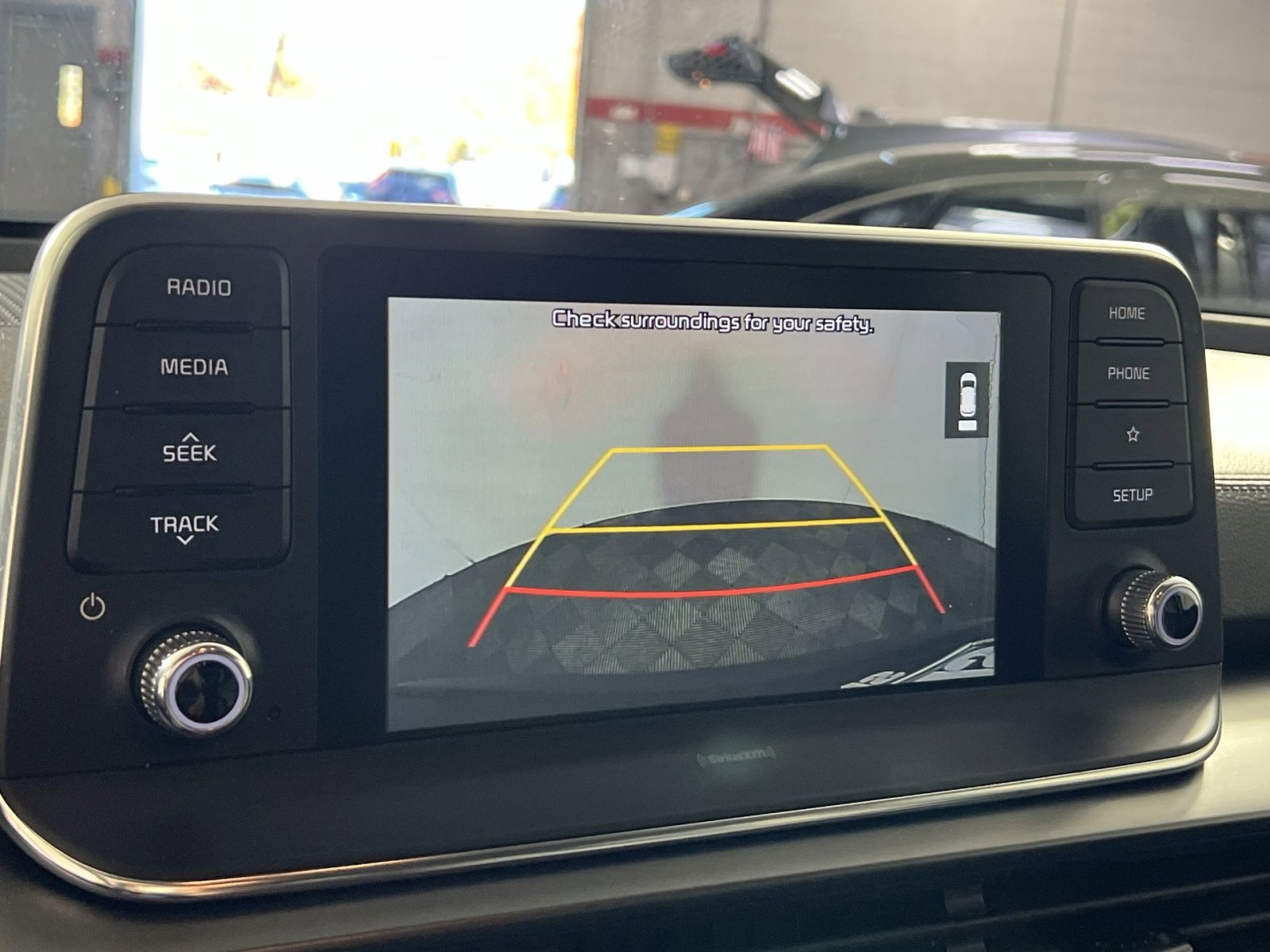 Used 2020 Kia Telluride LX image 16