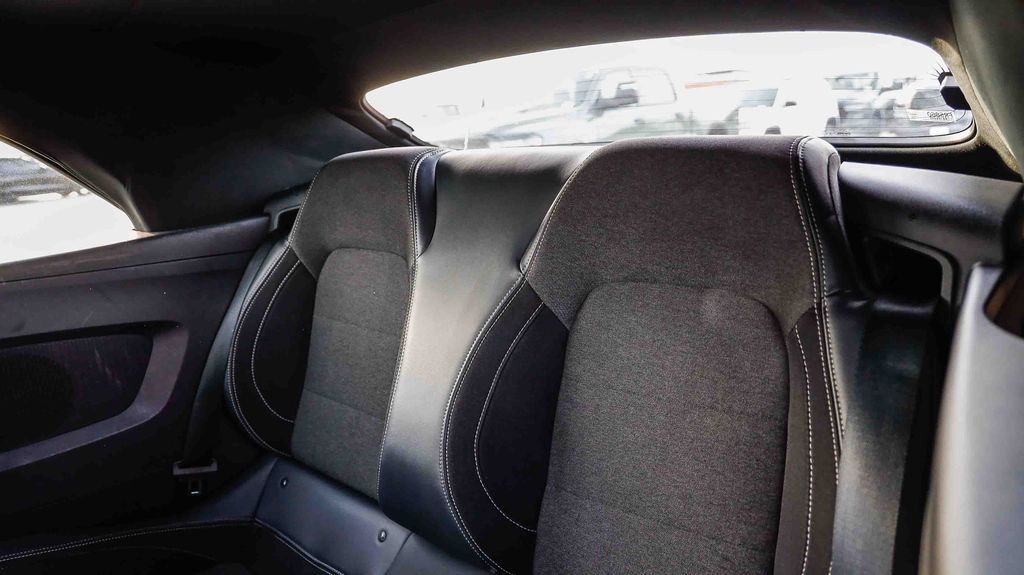 Used 2024 Ford Mustang Convertible RWD image 22