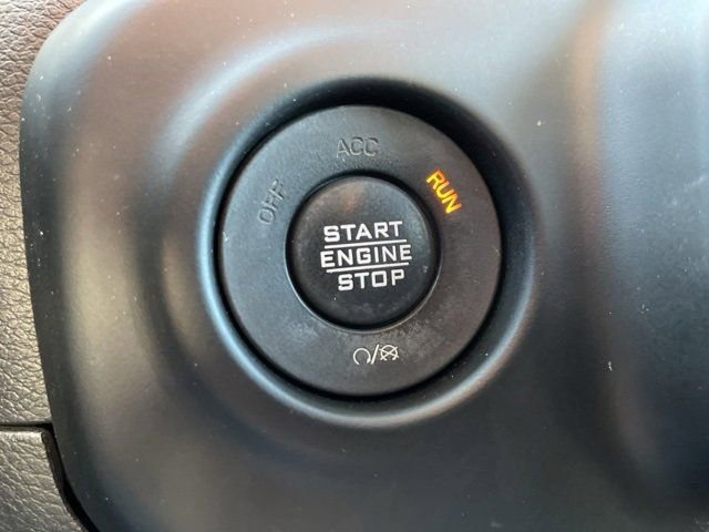 Used 2021 Jeep Wrangler Unlimited Sahara image 14