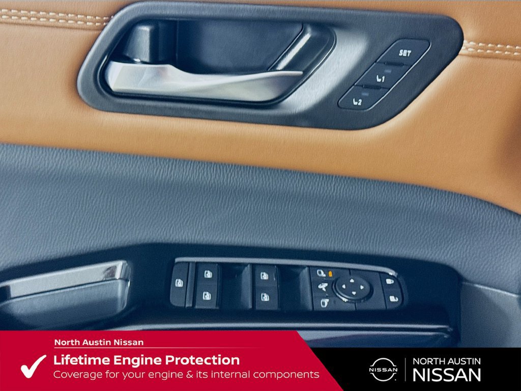 New 2026 Nissan Pathfinder Platinum w/ Cargo Package FWD image 21