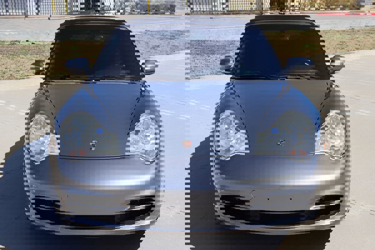 Used 2002 Porsche 911 Carrera image 3