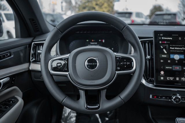 New 2026 Volvo XC90 B6 Plus w/ Protection Package Premier image 30