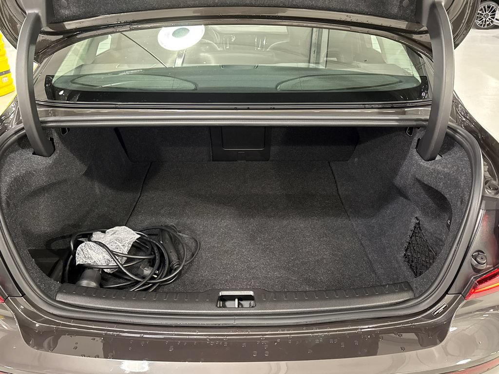 Certified 2025 Volvo S60 T8 Plus AWD/4WD image 25