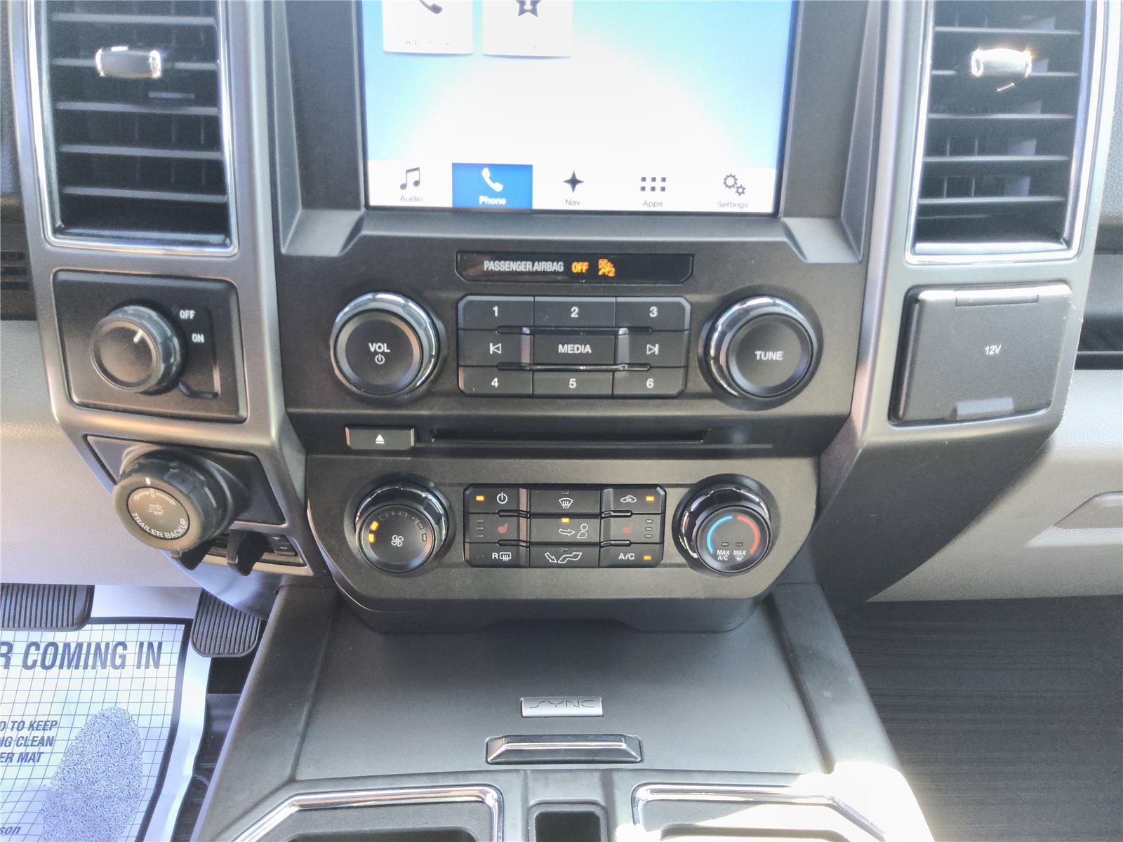 Used 2018 Ford F150 XLT w/ Equipment Group 302A Luxury RWD image 19