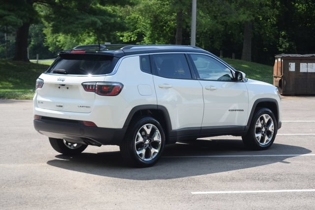 Used 2018 Jeep Compass Limited w/ Safe & Security Group AWD/4WD image 26